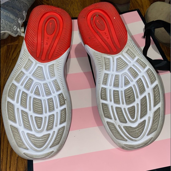 Nike Air Max Axis - Picture 7 of 7